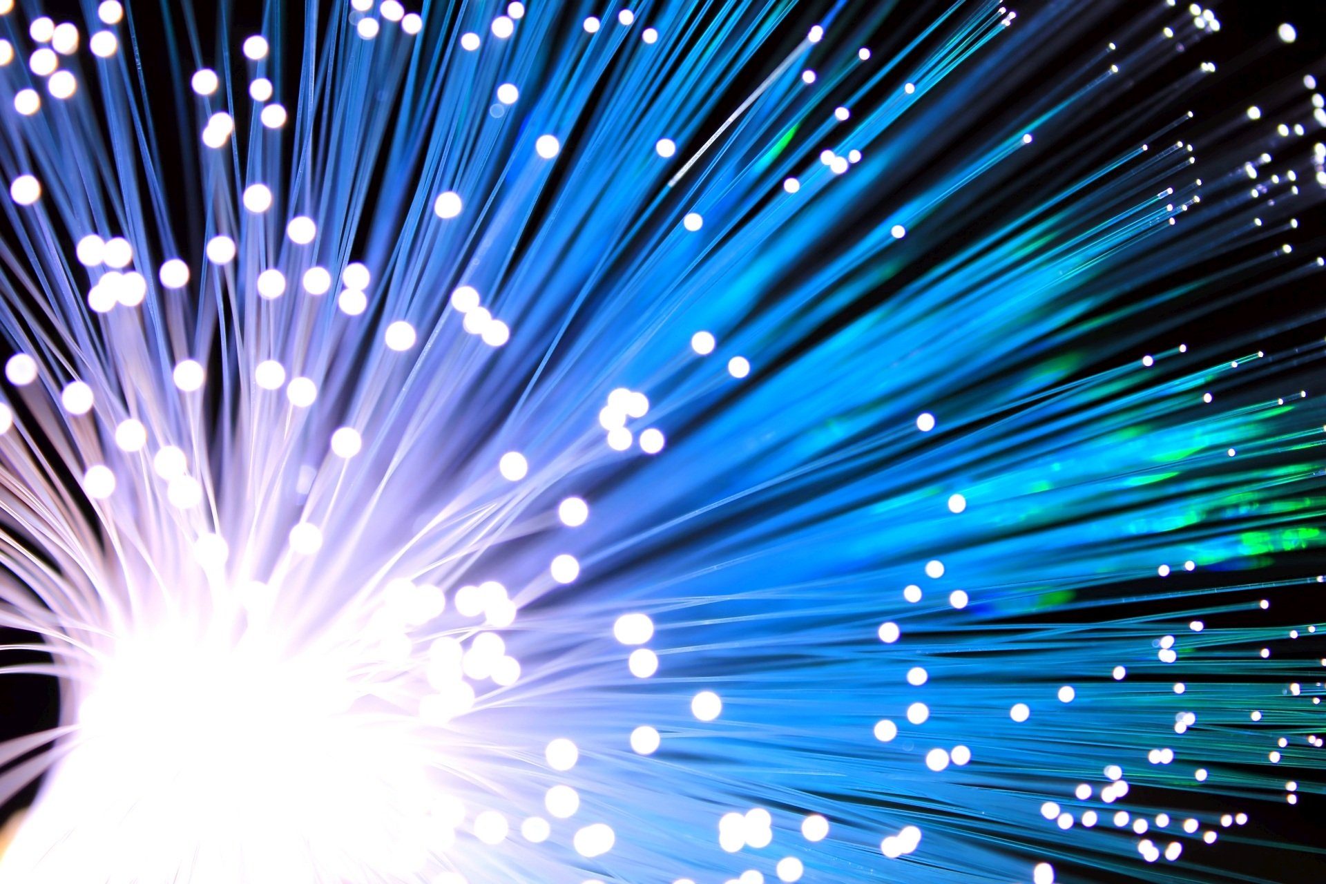 Interconnexion de sites par fibre optique : guide pour entreprises togolaises